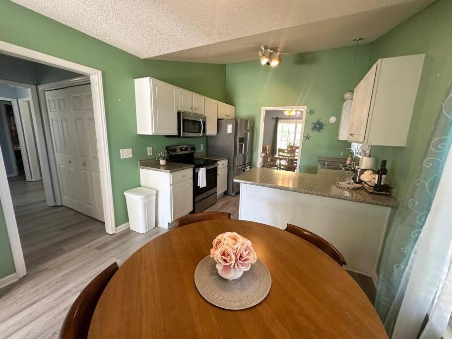 Willa Adorable 3Br/2Ba W/ Garage 2Min Walk Ecu Health Greenville Zewnętrze zdjęcie