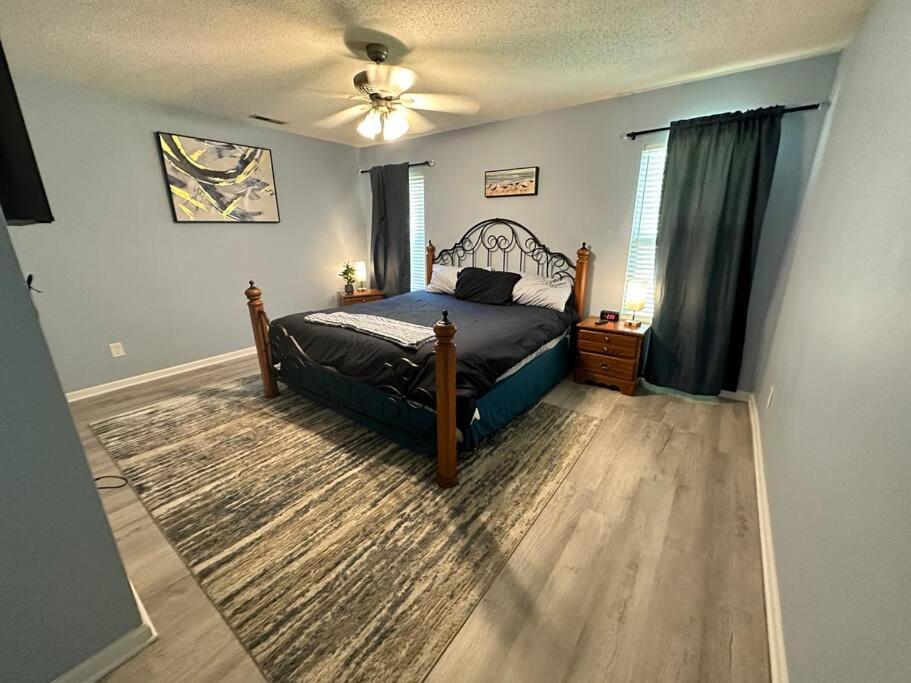 Willa Adorable 3Br/2Ba W/ Garage 2Min Walk Ecu Health Greenville Zewnętrze zdjęcie